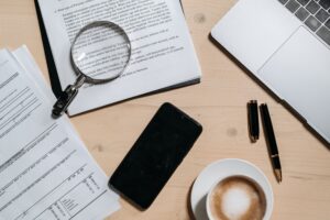 Rechnungen, Verträge und PDFs mit KI automatisch auslesen